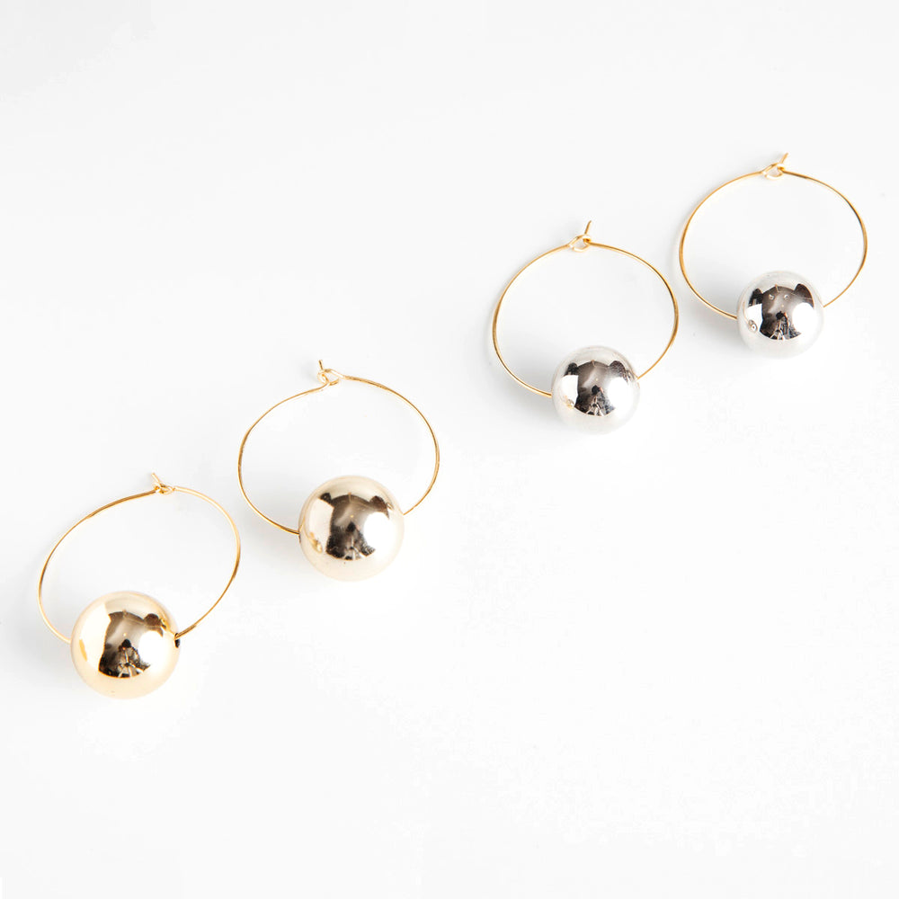 
                
                    Load image into Gallery viewer, Sibil earrings
                
            