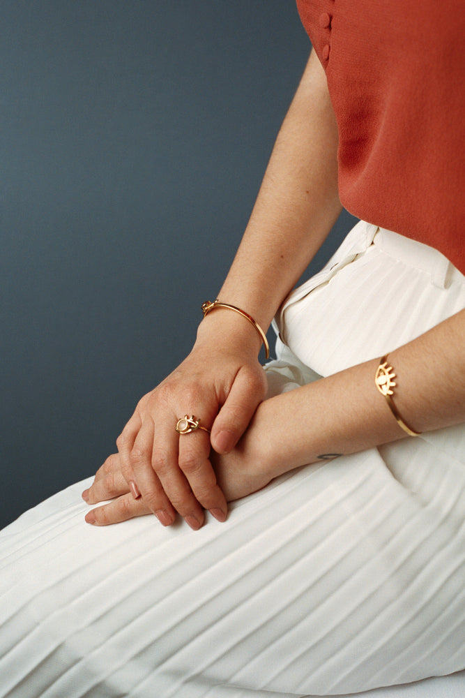 Eye Bracelet With Moonstone