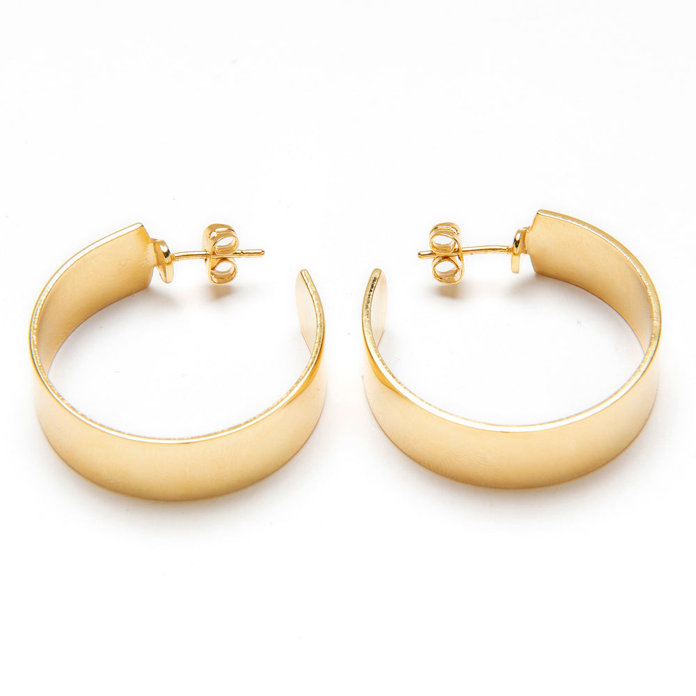 Loe earrings